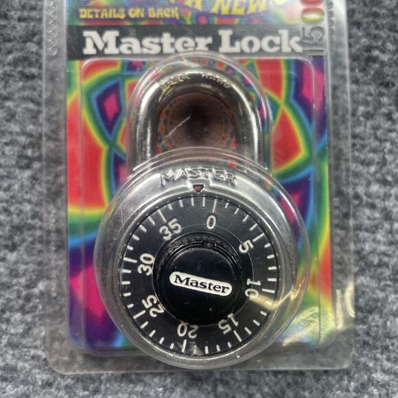 Master Lock 1500D Locker Lock Combination Anti-Shim Padlock Black New Vintage - Picture 3 of 6
